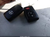 Toyota Prius Two JTDKN3DU5B0291199 fotografie