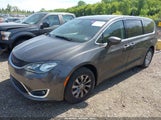 Chrysler Pacifica Touring 2C4RC1DG0HR676655 снимка