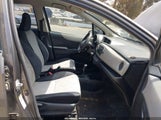 Toyota Yaris Le JTDKTUD35CD520333 fotografie