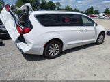Chrysler Pacifica Touring L 2C4RC1BG9JR110549 photo