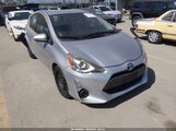 Toyota Prius C One JTDKDTB36F1108017 снимка