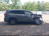 Toyota Highlander Xle 5TDJZRFH8KS586488 снимка