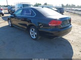 Volkswagen Passat 2.5L Se 1VWBP7A32DC070073 снимка