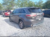 Toyota Highlander Xle V6 5TDKKRFH8FS055371 photo