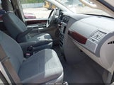 Chrysler Town & Country Touring 2A4RR5D12AR492755 снимка