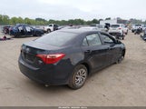 Toyota Corolla Le 2T1BURHE8KC173534 fotografie