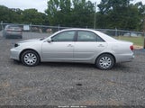 Toyota Camry Le 4T1BE32K45U956958 снимка