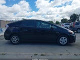 Toyota Prius Two JTDKN3DUXB0272258 снимка