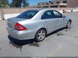 Mercedes-Benz C 240 WDBRF61J02F185505 снимка