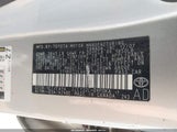 Toyota Matrix 2T1KR32E88C719538 fotografie