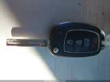 Hyundai Santa Fe Sport 2.4L 5NMZT3LB2JH070081 fotografie