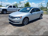 Volkswagen Passat 1.8T Sport 1VWBT7A30FC102971 photo