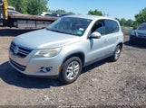 Volkswagen Tiguan S WVGAV7AX8BW552383 снимка