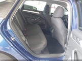Volkswagen Passat 1.8T S 1VWAT7A33GC007494 снимка