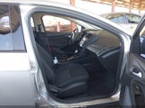 Ford Focus Se 1FADP3FE3JL223589 photo