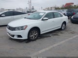 Volkswagen Passat 1.8T S 1VWAT7A39GC054965 photo
