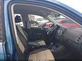 Volkswagen Tiguan 2.0T/2.0T S WVGAV7AX9HK004764 fotografie