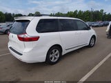 Toyota Sienna Le 8 Passenger 5TDKK3DC5FS663210 fotografie