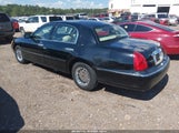 Lincoln Town Car Cartier 1LNHM83W1YY928513 снимка