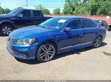 Volkswagen Passat 1.8T R-Line 1VWDT7A37HC063520 снимка