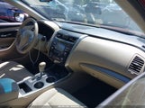 Nissan Altima 2.5 S 1N4AL3AP3FN900949 fotografie