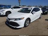 Toyota Camry Hybrid Le 4T1B31HK1KU516712 photo