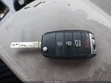 Kia Optima Lx 5XXGT4L34GG027553 снимка