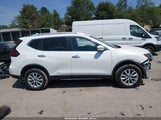 Nissan Rogue Sv JN8AT2MV1KW377356 photo