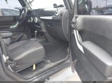 Jeep Wrangler Unlimited Sahara 1C4BJWEG6FL504414 fotografie