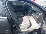 Chevrolet Malibu Ls 1G11B5SL0FF191601 fotografie