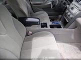 Toyota Camry Le 4T1BE46K17U565995 снимка