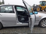 BMW 325I WBAEV33495KX09624 photo