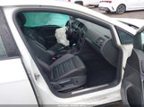 Volkswagen Golf Gti Autobahn 4-Door/S 4-Door/Se 4-Door/Sport 4-Door 3VW447AU1HM037516 снимка