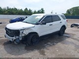 Ford Utility Police Interceptor 1FM5K8AR6HGE30349 photo