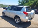 Toyota Rav4 Limited JTMBD31VX76040473 снимка