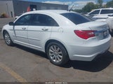 Chrysler 200 Touring 1C3CCBBG1CN321616 fotografie