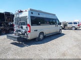 Winnebago Walk-In Van 3C6URVJG8HE519310 снимка
