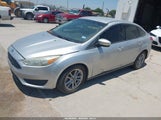 Ford Focus Se 1FADP3F2XHL258145 fotografie