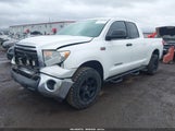 Toyota Tundra Grade 5.7L V8 5TFUW5F15DX285515 photo