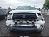 Toyota Tundra Grade 5.7L V8 5TFUW5F15DX285515 photo