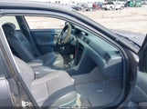 Toyota Camry Le 4T1BG22K4WU377880 photo