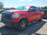 Toyota Tundra Sr 4.6L V8 5TFUM5F10EX051936 fotografie