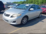 Toyota Corolla Le JTDBL40E89J028509 снимка