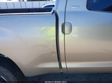 Toyota Tundra Sr5 4.7L V8 5TFBT54197X004842 снимка