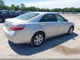 Toyota Camry Le 4T1BE46KX7U527097 снимка