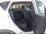 Ford Fiesta Se 3FADP4EJ1JM118763 fotografie