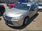 Toyota Camry Le 4T1BF1FK9HU752303 снимка