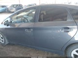 Toyota Prius Two JTDKN3DU2D1672781 photo