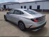 Hyundai Sonata Hybrid Blue KMHL24JJXTA164727 photo