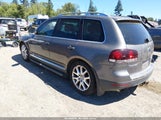 Volkswagen Touareg 2 V8 Fsi WVGMB77L18D038664 photo